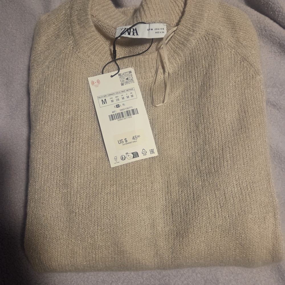 Zara Womrns' Cream Sweater